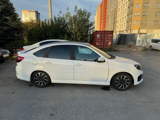 2024 Lada (ВАЗ) Granta Sportline I Рестайлинг, белый, 970000 рублей, вид 4