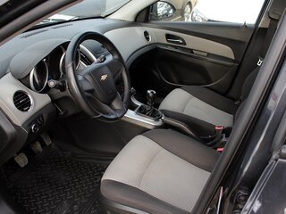 2015 Chevrolet Cruze I Рестайлинг, чёрный, 899000 рублей, вид 5