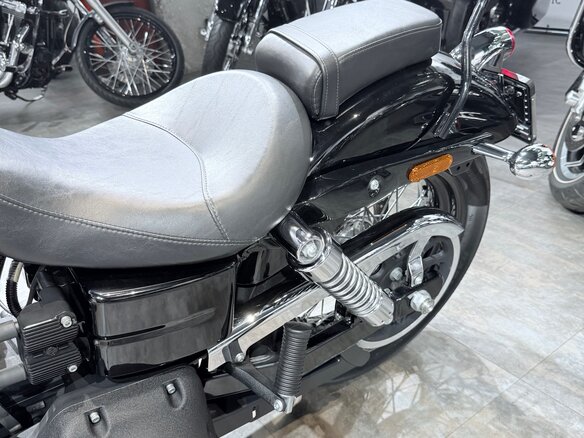 2012 Harley-Davidson Dyna Wide Glide, чёрный, 1199000 рублей - вид 12