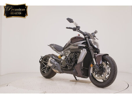 2026 Ducati Diavel V4, чёрный, 2600000 рублей, вид 3