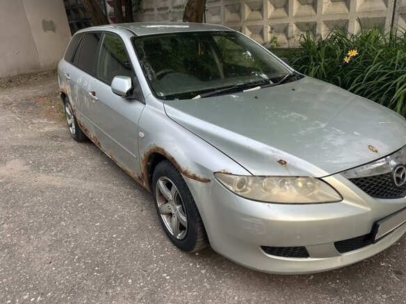 2004 Mazda Atenza I, серебристый - вид 2