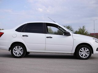 2018 Lada (ВАЗ) Granta I Рестайлинг, белый, 479008 рублей, вид 4
