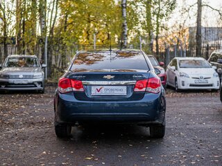 2011 Chevrolet Cruze I, синий, 399000 рублей, вид 4