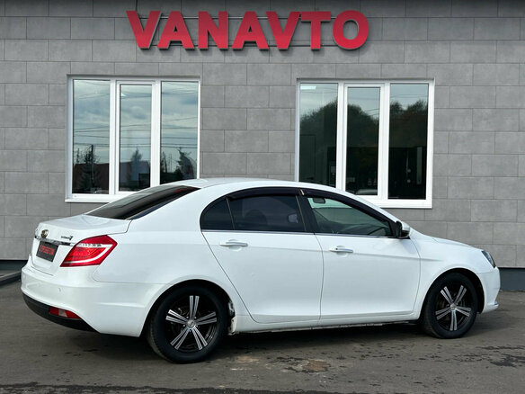 2016 Geely Emgrand EC7, белый, 570000 рублей - вид 4