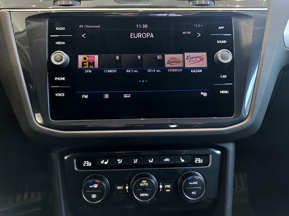 2020 Volkswagen Tiguan II, белый, 2799000 рублей - вид 14