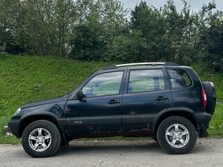 2006 Chevrolet Niva I, чёрный, 150000 рублей, вид 5