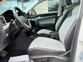 2023 Volkswagen Tayron I Рестайлинг, белый, 2450000 рублей, вид 3