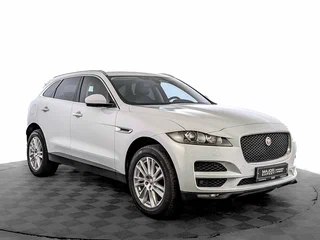 2016 Jaguar F-Pace I, белый, 2295000 рублей, вид 3