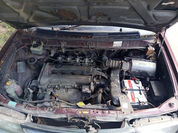 1995 Nissan Prairie Joy II (M11), красный, 150000 рублей - вид 8