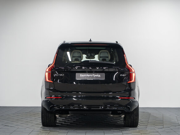 2025 Volvo XC90 B6 II Рестайлинг 2, чёрный - вид 7