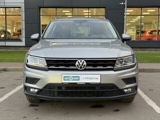 2018 Volkswagen Tiguan II, серебристый, 2750000 рублей, вид 2