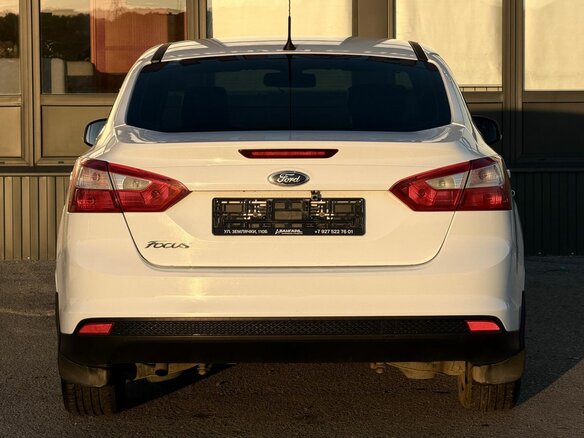 2012 Ford Focus III, белый, 825000 рублей - вид 10