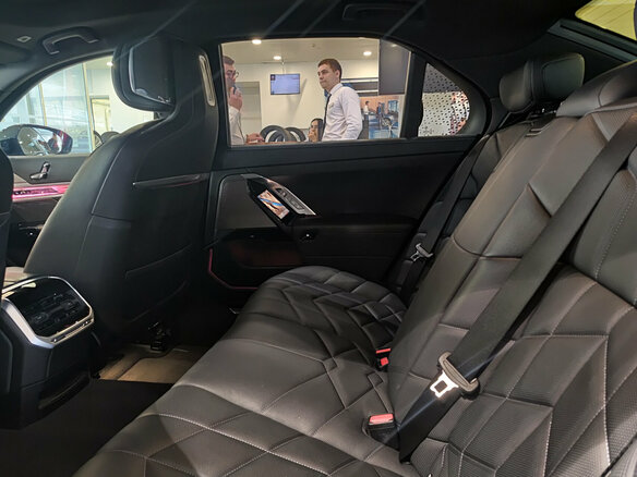 2023 BMW 7 серии 740d xDrive VII (G70), синий - вид 11