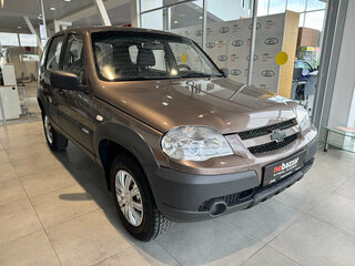 2013 Chevrolet Niva I Рестайлинг, коричневый, 555000 рублей, вид 2