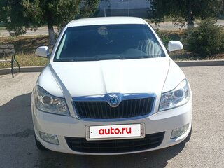 2012 Skoda Octavia II (A5) Рестайлинг, белый, 890000 рублей, вид 2