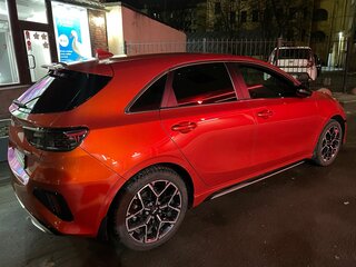 2022 Kia Ceed III Рестайлинг, оранжевый, 2360000 рублей, вид 4