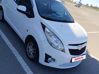 2011 Chevrolet Spark III, белый, 510000 рублей, вид 3