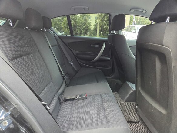2009 BMW 1 серии 116i I (E81/E82/E87/E88) Рестайлинг, чёрный - вид 14