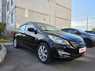 2015 Hyundai Solaris I Рестайлинг, чёрный, 1130000 рублей, вид 2