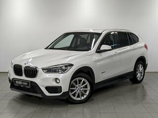 2017 BMW X1 20i xDrive II (F48), белый, 1990000 рублей, вид 1