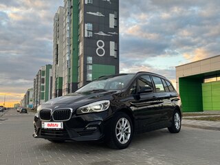 2019 BMW 2 серии Gran Tourer Gran Tourer 216d F46 Рестайлинг, чёрный, 1600000 рублей, вид 3
