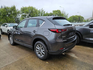 2026 Mazda CX-5 II Рестайлинг, серый, 3690000 рублей, вид 4