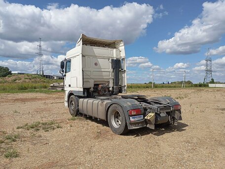 2017 DAF XF 105, белый, 3655000 рублей, вид 4