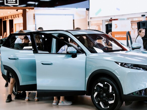 2026 Omoda C7, зелёный, 3099000 рублей - вид 12