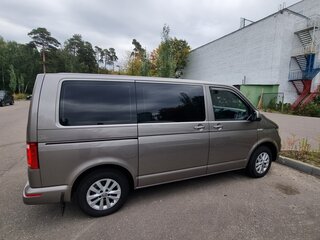 2016 Volkswagen Multivan T6, бежевый, 5100000 рублей, вид 3
