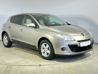 2013 Renault Megane III Рестайлинг, бежевый, 655000 рублей, вид 4