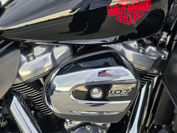 2019 Harley-Davidson Electra Glide, чёрный, 1650000 рублей - вид 2