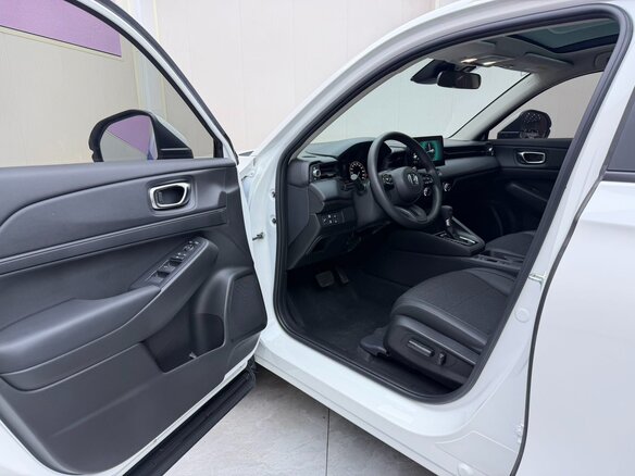 2023 Honda Vezel II, белый, 2030000 рублей - вид 7