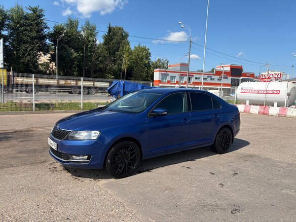 2017 Skoda Rapid I, синий, 950000 рублей - вид 3