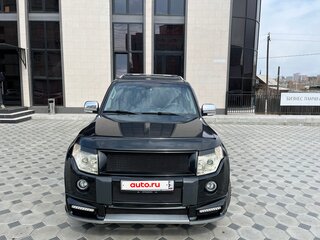 2010 Mitsubishi Pajero IV, чёрный, 1700000 рублей, вид 4