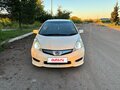2011 Honda Fit Shuttle I, белый, 880000 рублей - вид 2