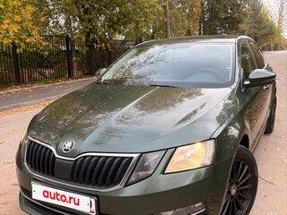 2020 Skoda Octavia III (A7) Рестайлинг, зелёный, 1850000 рублей, вид 2