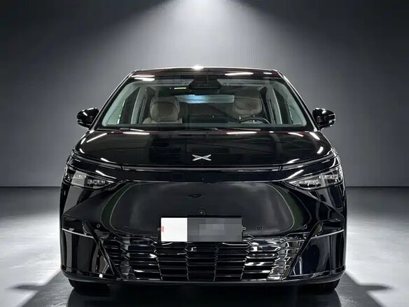 2024 Xpeng X9 84.5 kWh I, чёрный - вид 1