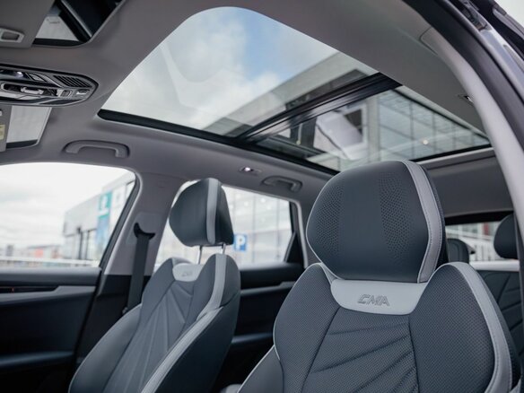 2026 Geely Atlas II, чёрный, 3449990 рублей - вид 26