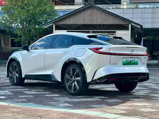 2026 Toyota bZ5 550, белый, 3750206 рублей, вид 4