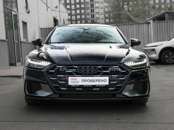 2026 Audi A7 L 45 TFSI II (4K), чёрный, 6300000 рублей - вид 2