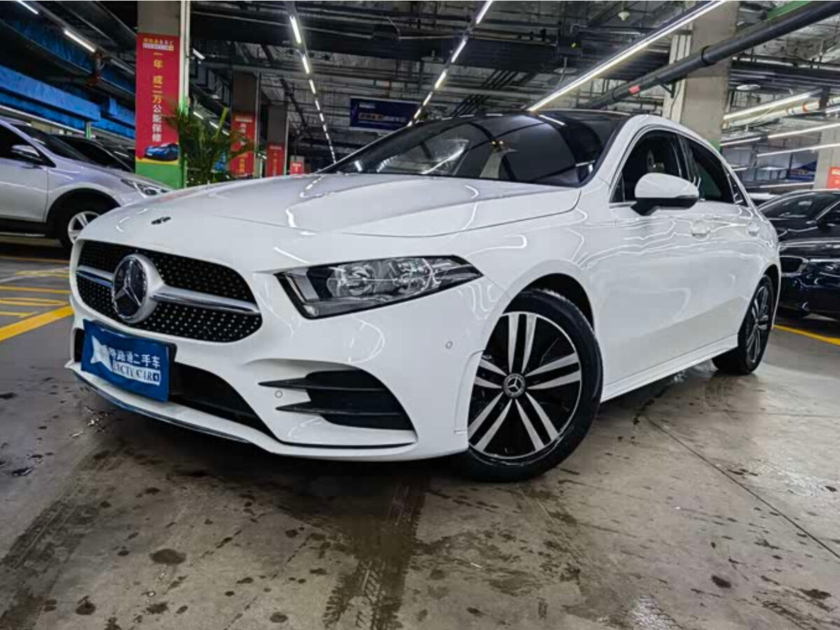 Открыть фотографии: Mercedes-Benz A-Класс IV (W177)