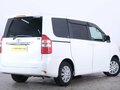 2010 Toyota Noah II (R70), белый, 1159000 рублей - вид 5