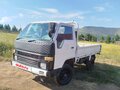 1990 Toyota HiAce, белый, 1100000 рублей - вид 1