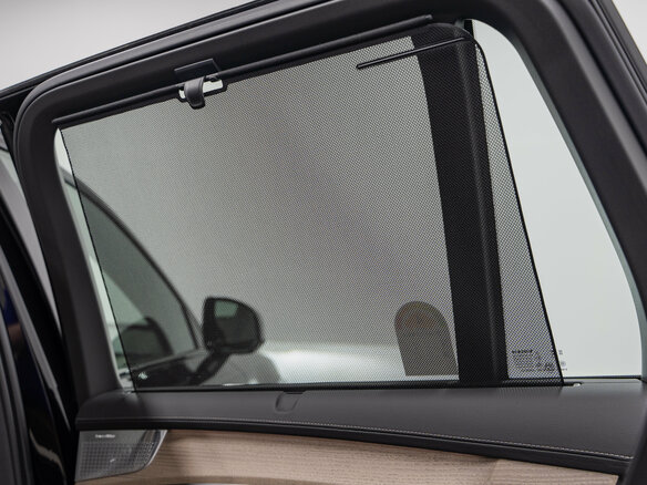 2025 Volvo XC90 B6 II Рестайлинг 2, чёрный - вид 35