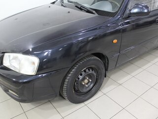 2005 Hyundai Accent ТагАЗ II, чёрный, 395000 рублей, вид 4