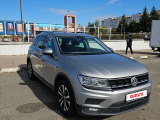 2019 Volkswagen Tiguan II, серый, 1980000 рублей, вид 2