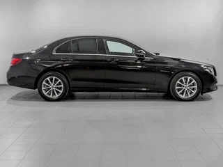 2019 Mercedes-Benz E-Класс 200 V (W213, S213, C238), чёрный, 3255000 рублей, вид 4