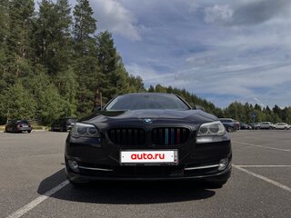 2013 BMW 5 серии 520i VI (F10/F11/F07), чёрный, 1370000 рублей, вид 2