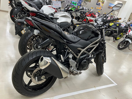 2021 Suzuki SV 650, чёрный, 530000 рублей, вид 2