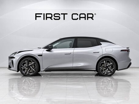 2026 Lynk & Co 07 GT I Рестайлинг, серебристый, 4490000 рублей, вид 4